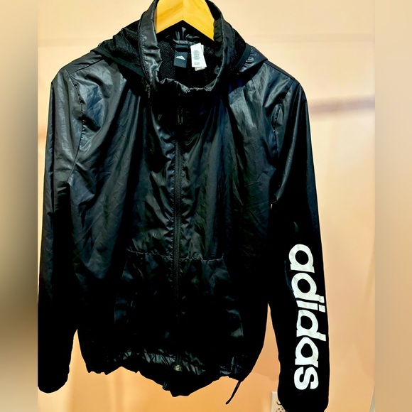 Adidas Classic zip windbreaker M (12-14) youth. - Picture 1 of 5